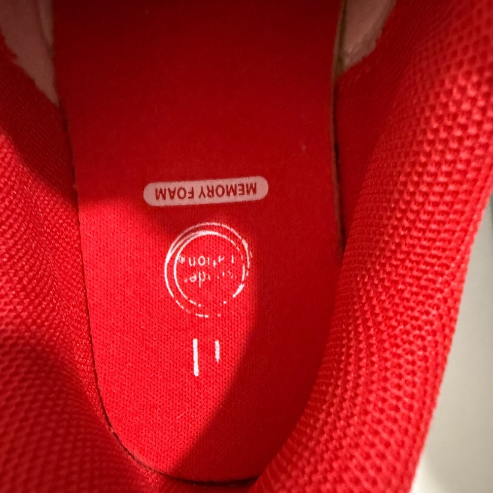 Wonder Nation Toddler White Gray Red Hook/Loop/Lace Shoes Sneakers Size 11 - Picture 7 of 10